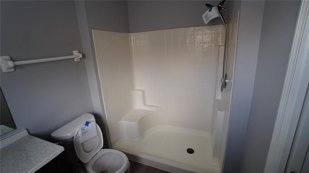 Active With Contract: $215,000 (3 beds, 2 baths, 1256 Square Feet)