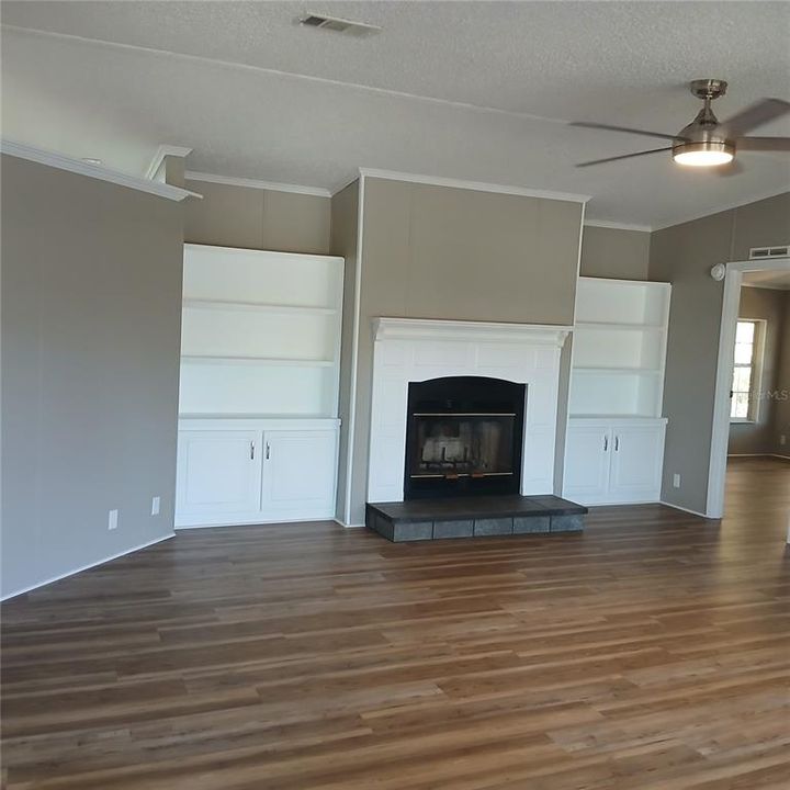 En Venta: $199,900 (3 camas, 2 baños, 1539 Pies cuadrados)