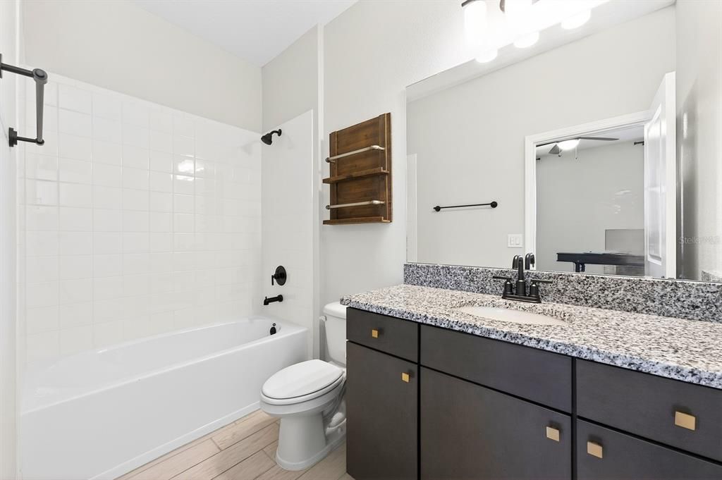 En Venta: $499,000 (4 camas, 3 baños, 2889 Pies cuadrados)