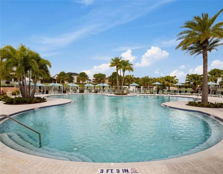 En Venta: $899,900 (8 camas, 4 baños, 2987 Pies cuadrados)