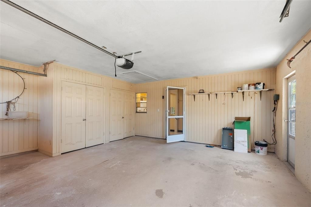 For Sale: $245,000 (2 beds, 2 baths, 1756 Square Feet)