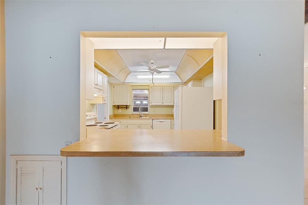 For Sale: $245,000 (2 beds, 2 baths, 1756 Square Feet)