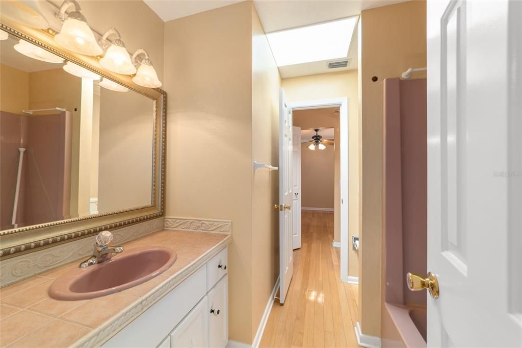 For Sale: $265,000 (3 beds, 2 baths, 1778 Square Feet)