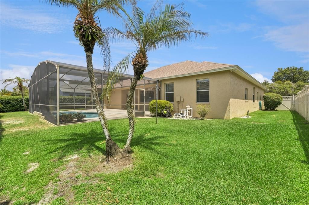 For Sale: $735,000 (4 beds, 3 baths, 2768 Square Feet)