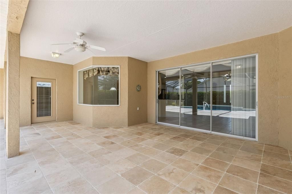For Sale: $735,000 (4 beds, 3 baths, 2768 Square Feet)