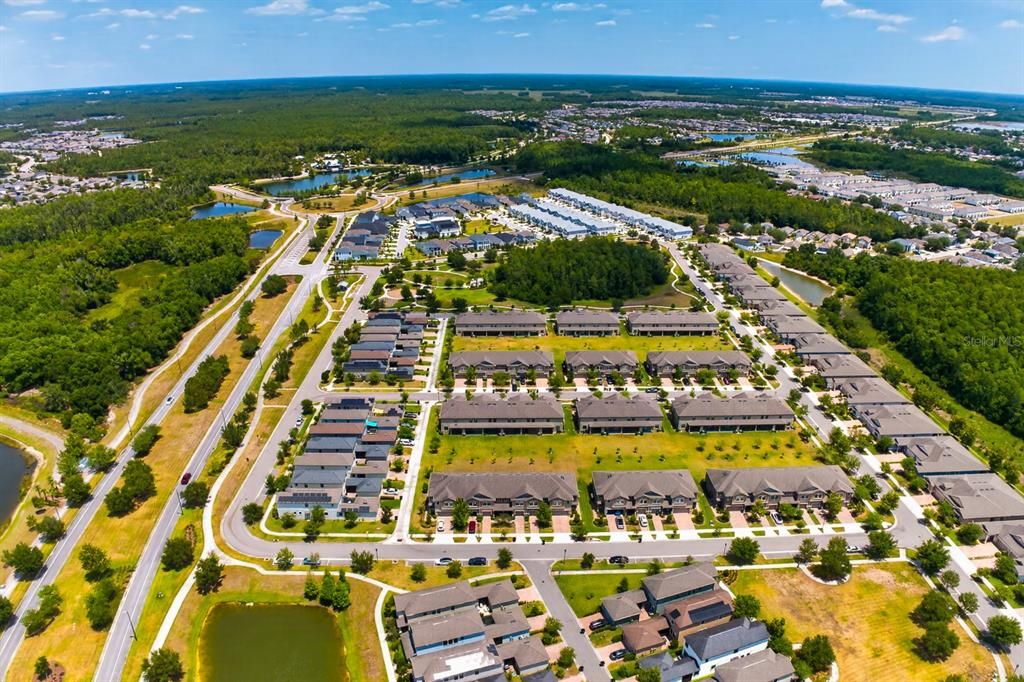 На продажу: $309,999 (3 спален, 2 ванн, 1601 Квадратных фут)