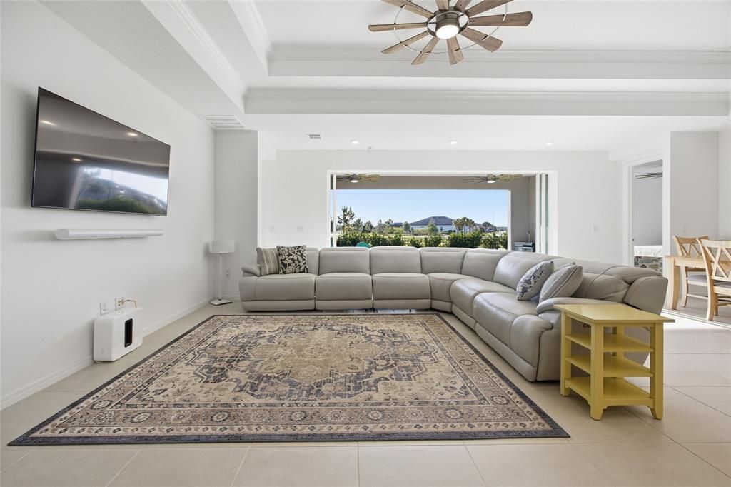 En Venta: $475,000 (2 camas, 2 baños, 2261 Pies cuadrados)
