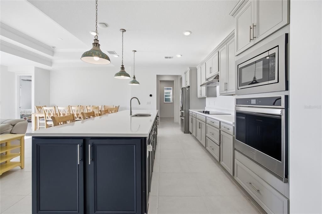 En Venta: $475,000 (2 camas, 2 baños, 2261 Pies cuadrados)
