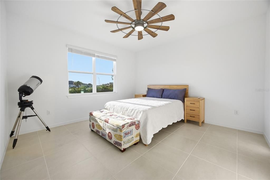 En Venta: $475,000 (2 camas, 2 baños, 2261 Pies cuadrados)