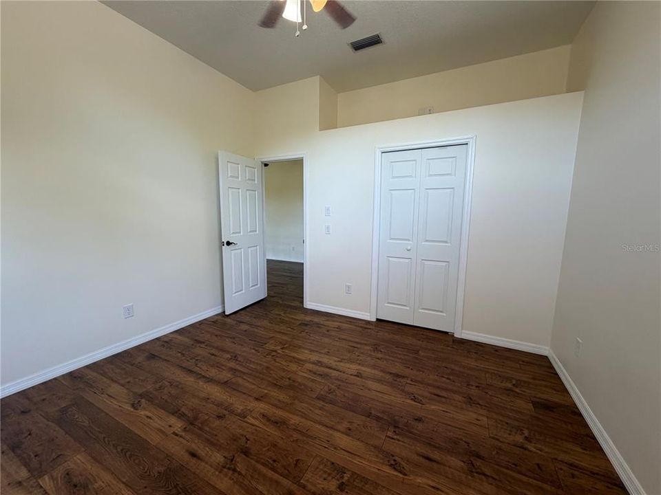 En Venta: $1,295,000 (5 camas, 5 baños, 4156 Pies cuadrados)