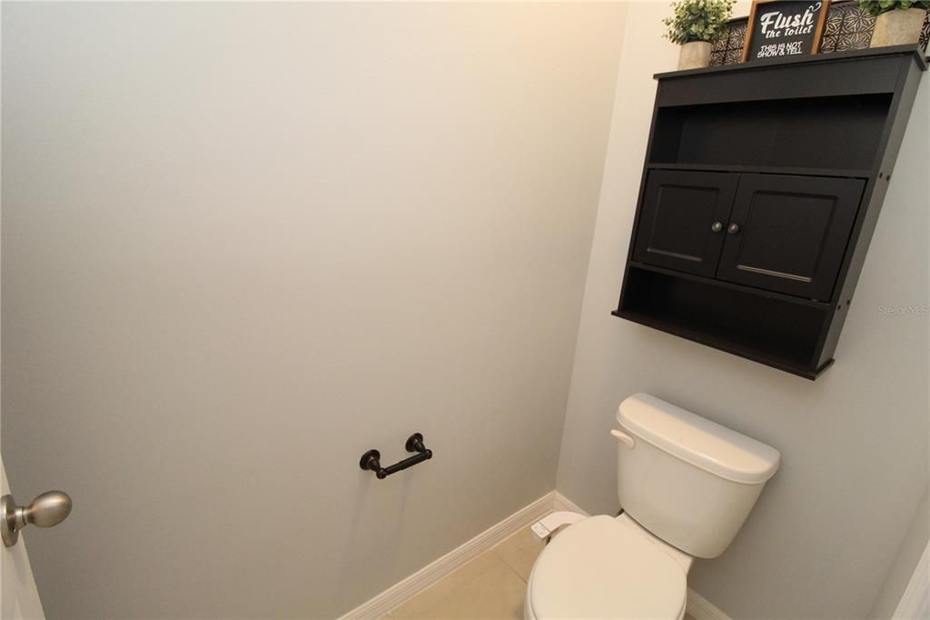 Activo con contrato: $325,000 (4 camas, 2 baños, 1812 Pies cuadrados)