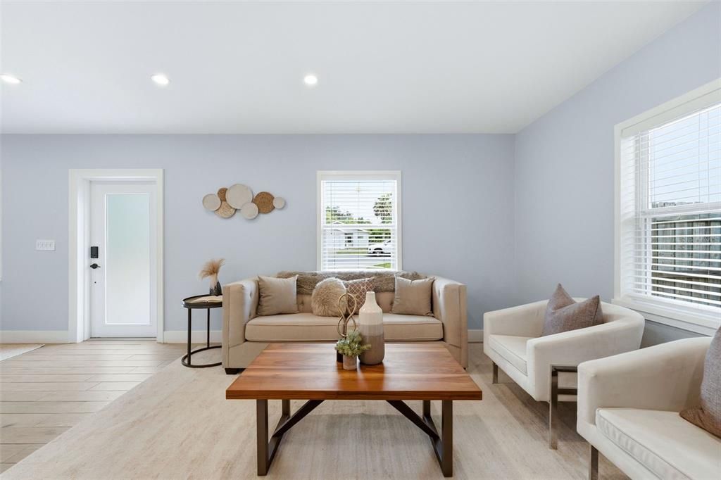 Active With Contract: $430,000 (2 beds, 2 baths, 1066 Square Feet)