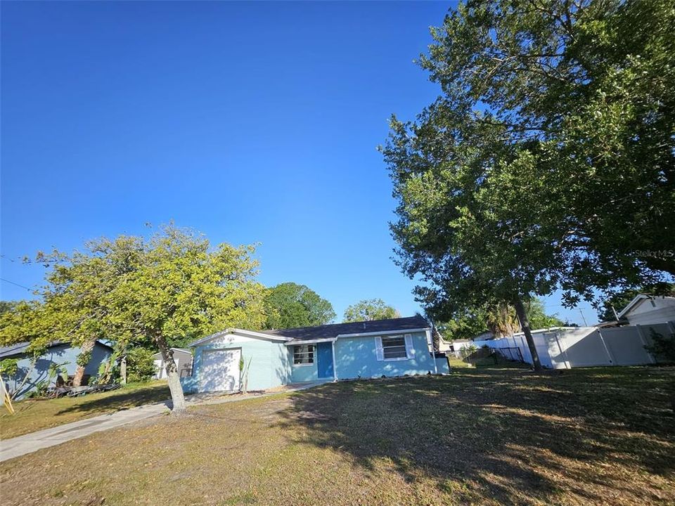 En Venta: $269,000 (3 camas, 1 baños, 856 Pies cuadrados)