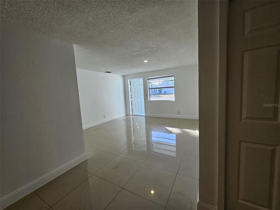 En Venta: $269,000 (3 camas, 1 baños, 856 Pies cuadrados)