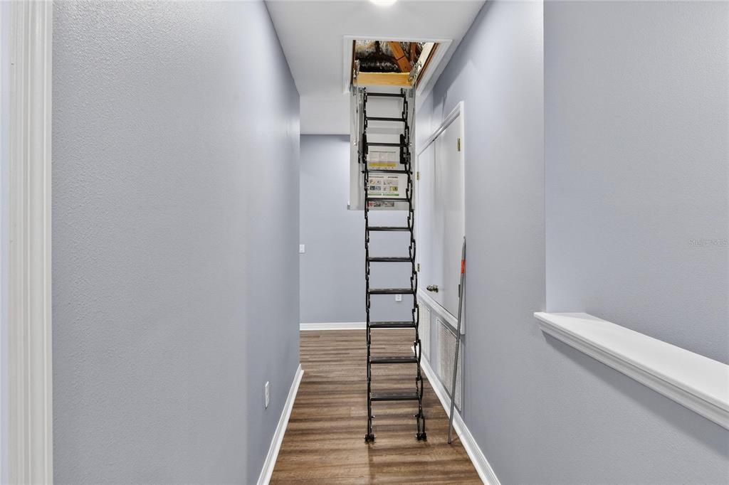 For Sale: $789,000 (5 beds, 3 baths, 5224 Square Feet)
