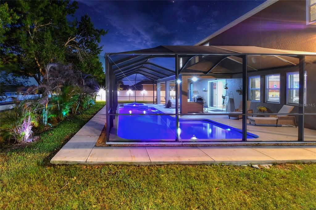For Sale: $789,000 (5 beds, 3 baths, 5224 Square Feet)