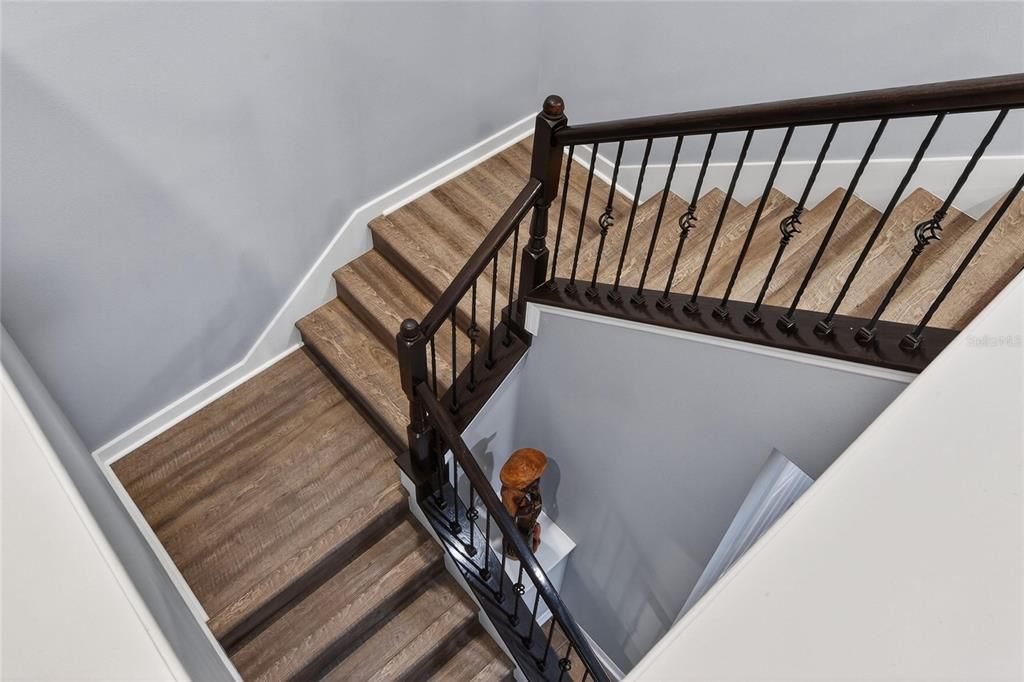 For Sale: $789,000 (5 beds, 3 baths, 5224 Square Feet)