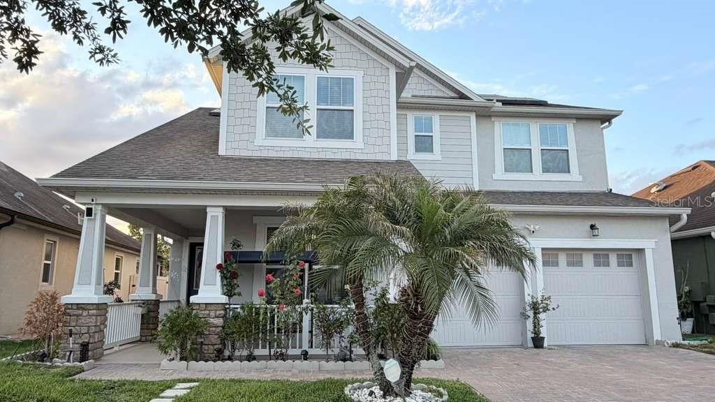 Activo con contrato: $589,500 (5 camas, 3 baños, 2102 Pies cuadrados)