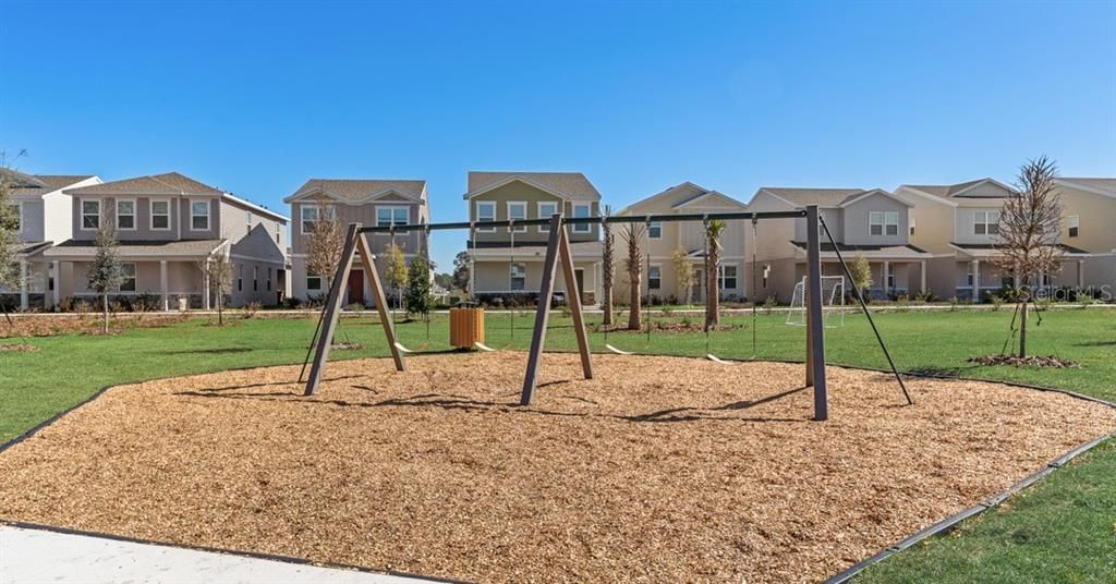 Active With Contract: $417,485 (4 beds, 3 baths, 2198 Square Feet)