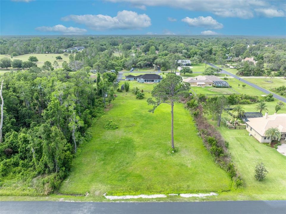 На продажу: $65,000 (1.02 acres)