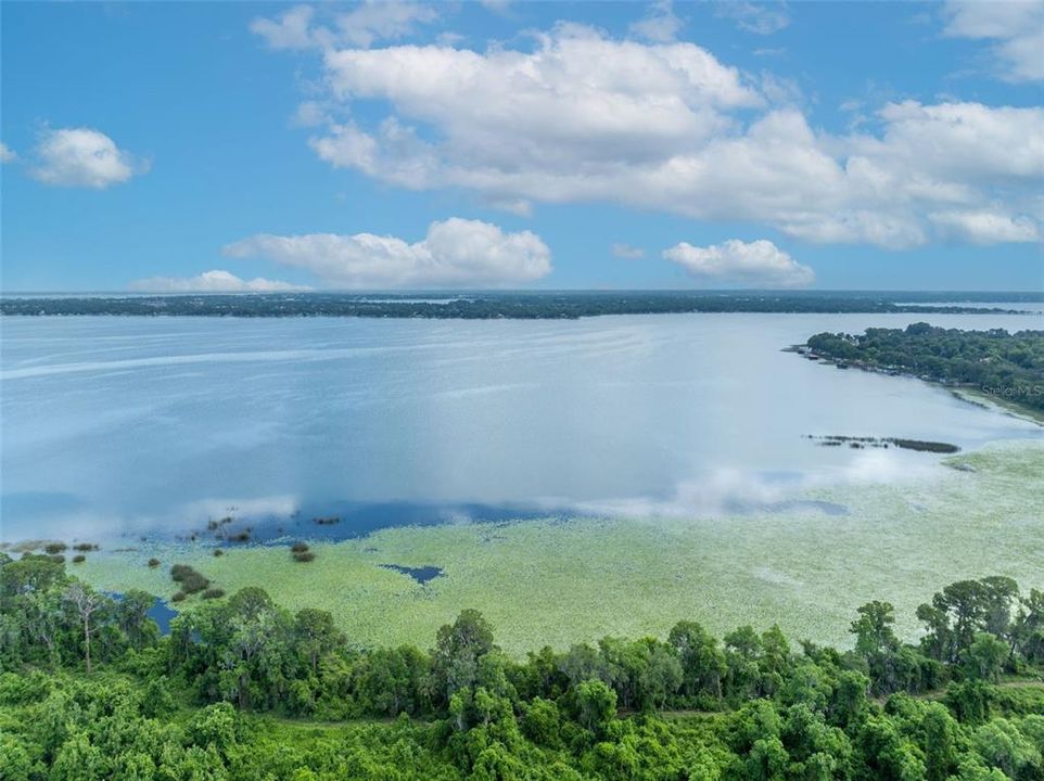 На продажу: $65,000 (1.02 acres)