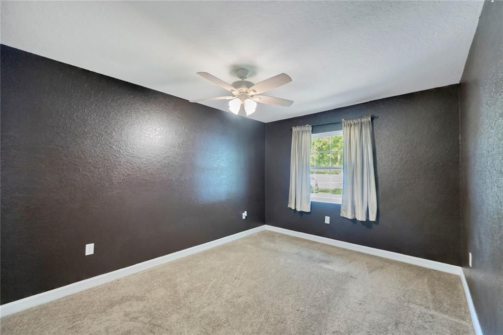 Active With Contract: $245,000 (3 beds, 2 baths, 1148 Square Feet)