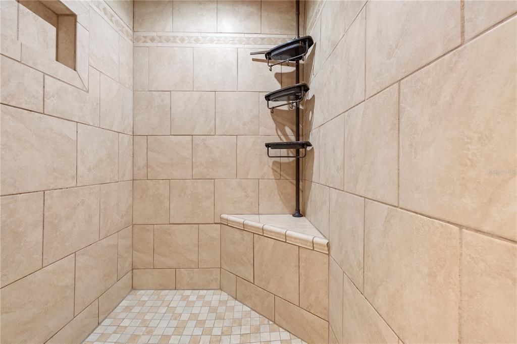На продажу: $525,000 (3 спален, 2 ванн, 1848 Квадратных фут)