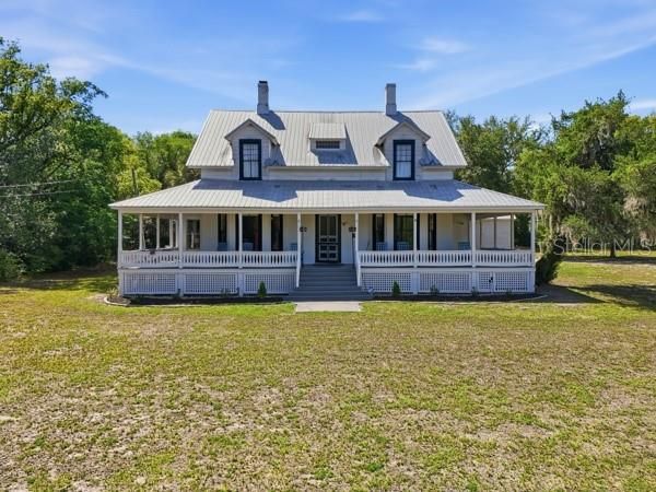 For Sale: $600,000 (4 beds, 3 baths, 3175 Square Feet)