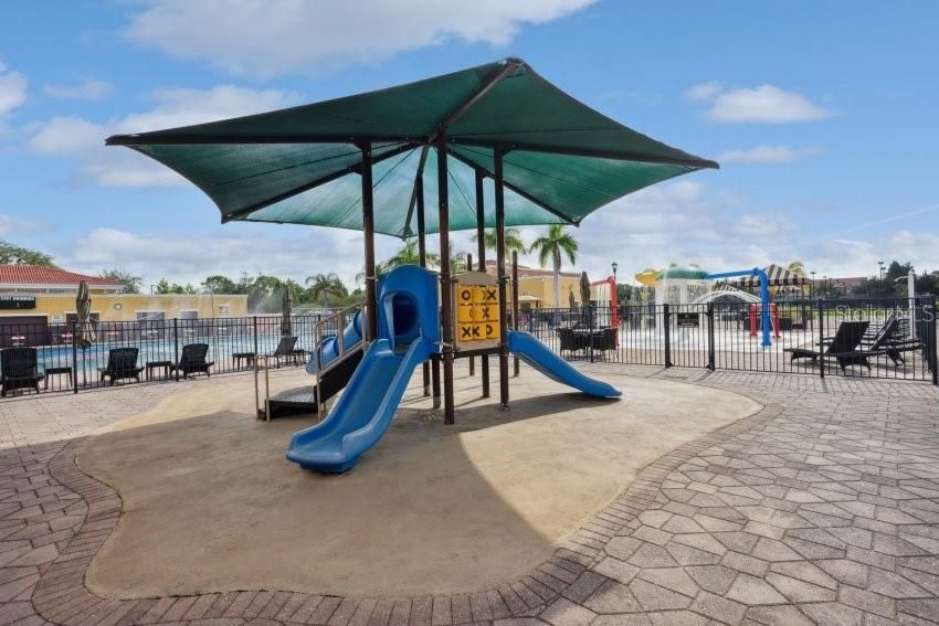 出租: $3,500 (2 贝兹, 2 浴室, 1019 平方英尺)