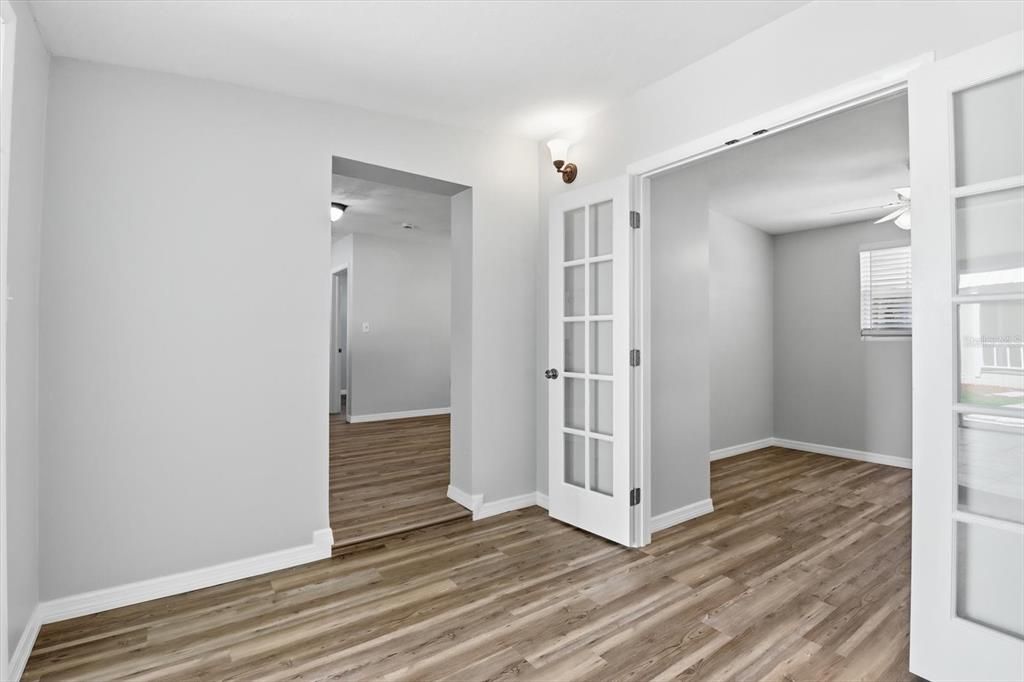 En Venta: $178,400 (2 camas, 1 baños, 911 Pies cuadrados)