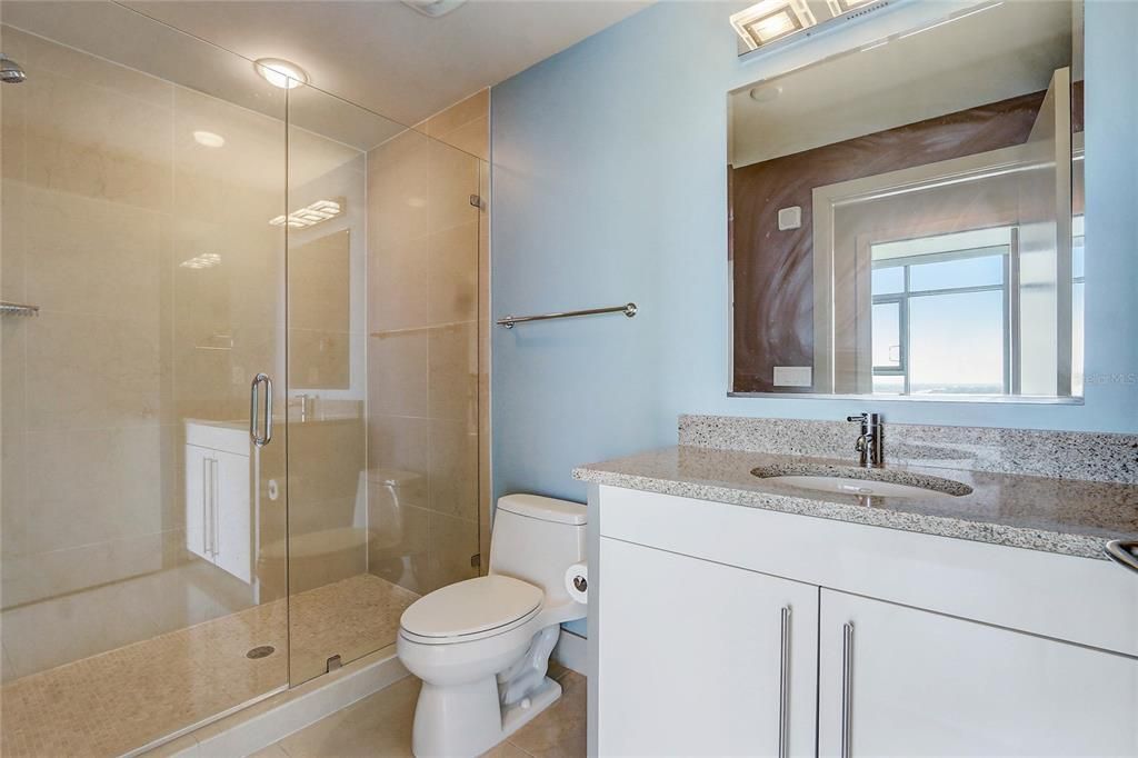 В аренду: $3,950 (2 спален, 2 ванн, 1765 Квадратных фут)