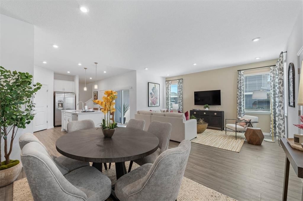 Active With Contract: $392,489 (3 beds, 2 baths, 1760 Square Feet)