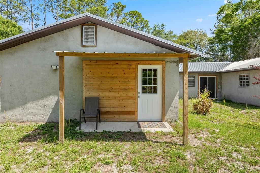 For Sale: $367,000 (3 beds, 2 baths, 1566 Square Feet)