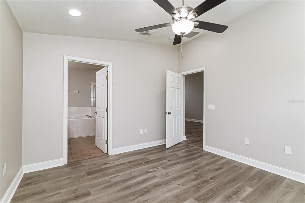 For Rent: $1,815 (3 beds, 2 baths, 1310 Square Feet)