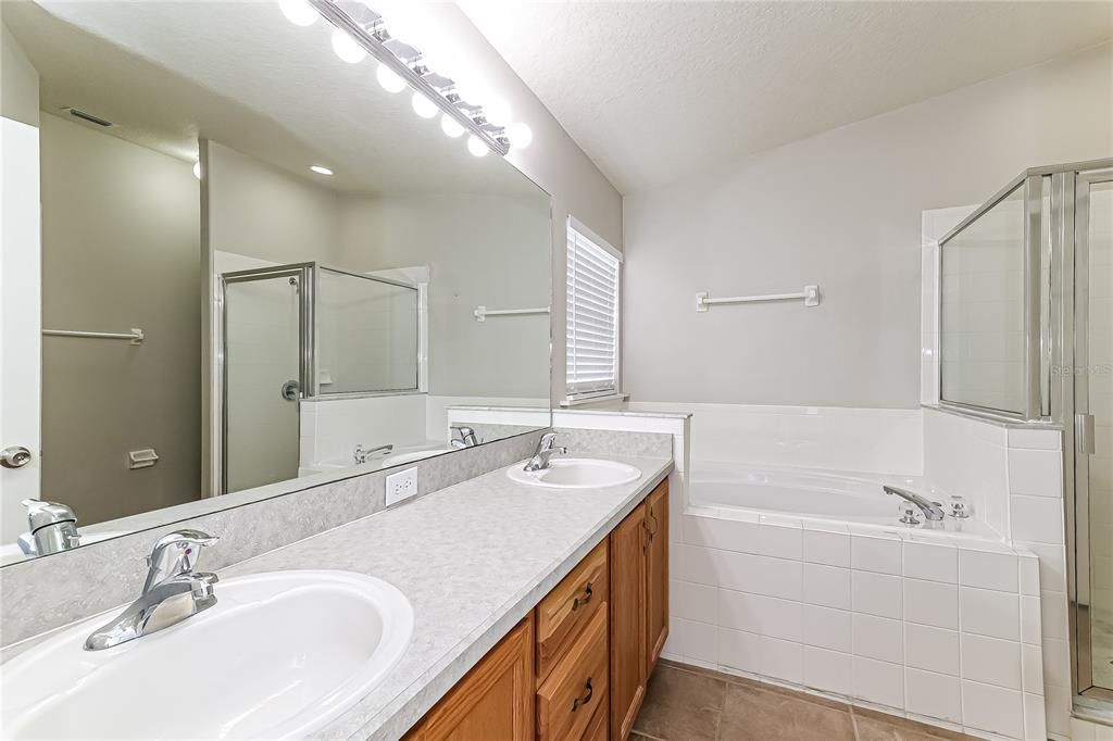 For Rent: $1,815 (3 beds, 2 baths, 1310 Square Feet)