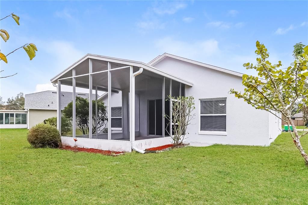 For Rent: $1,815 (3 beds, 2 baths, 1310 Square Feet)
