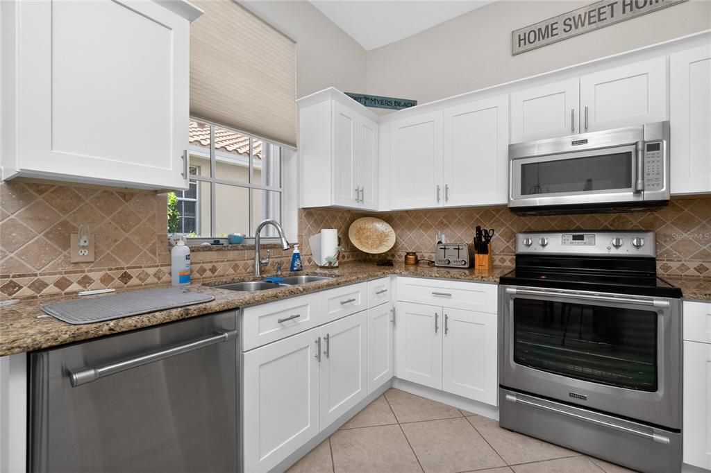 For Sale: $479,900 (3 beds, 2 baths, 1851 Square Feet)