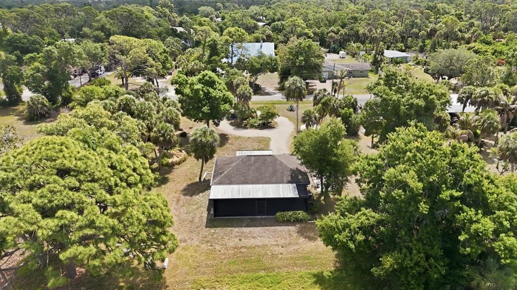 For Sale: $360,000 (1 beds, 1 baths, 625 Square Feet)