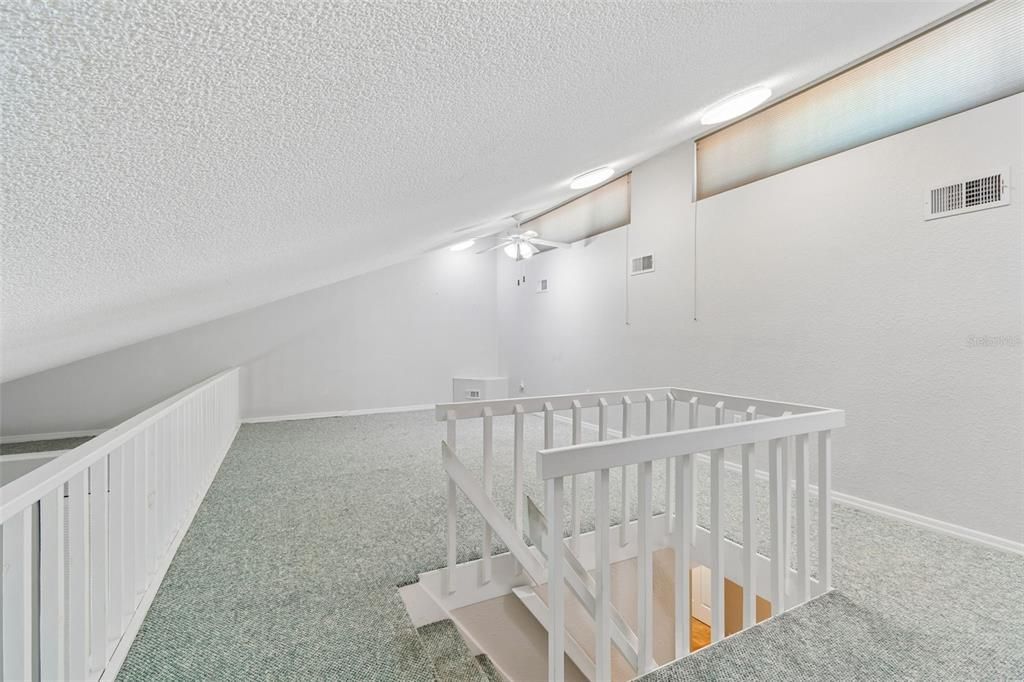 На продажу: $999,000 (4 спален, 3 ванн, 2970 Квадратных фут)