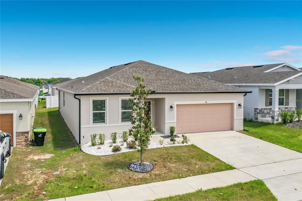 For Rent: $2,500 (4 beds, 3 baths, 2209 Square Feet)