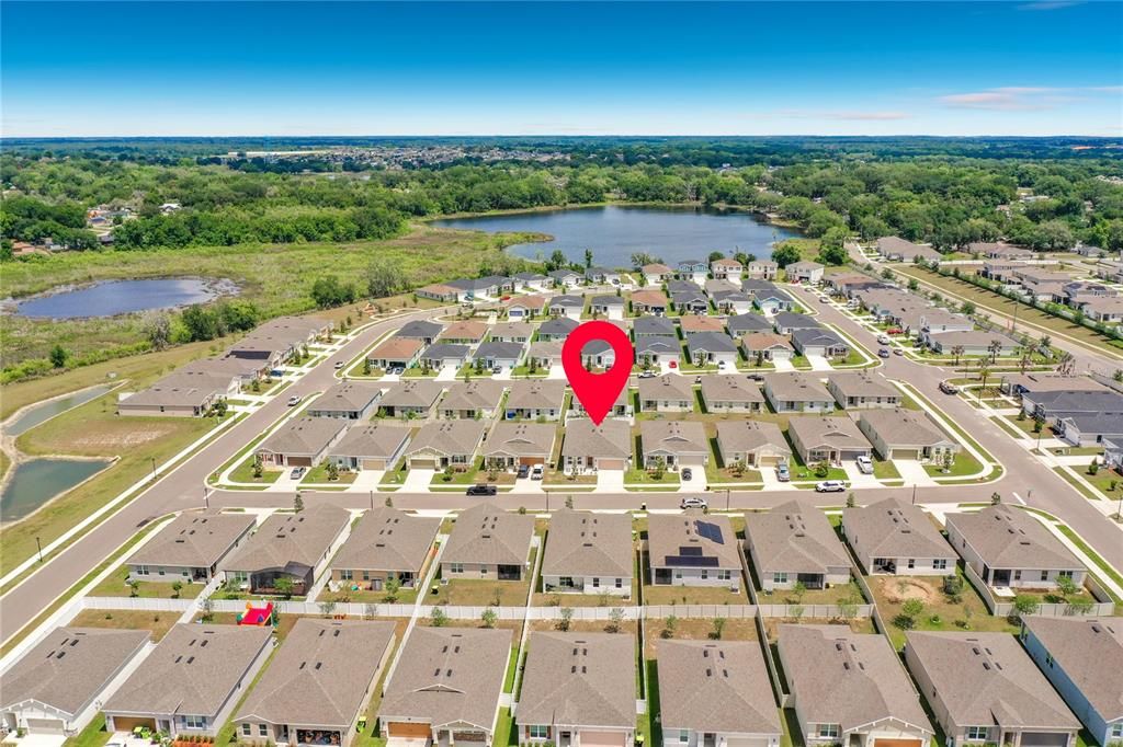 For Rent: $2,500 (4 beds, 3 baths, 2209 Square Feet)