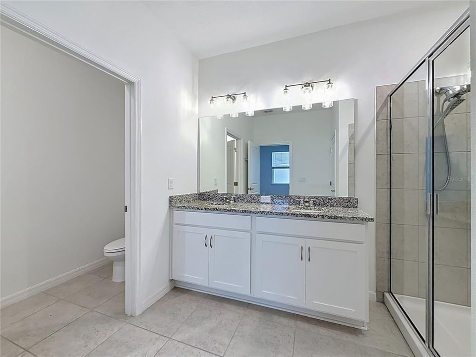 For Rent: $2,500 (4 beds, 3 baths, 2209 Square Feet)