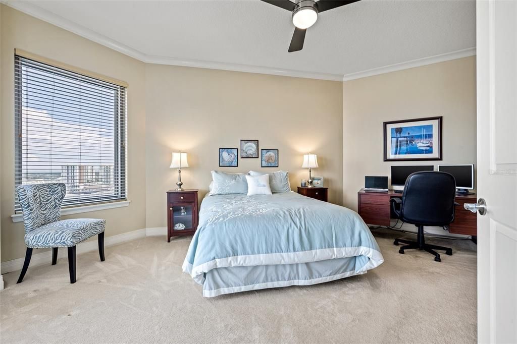 For Sale: $875,000 (2 beds, 2 baths, 1571 Square Feet)