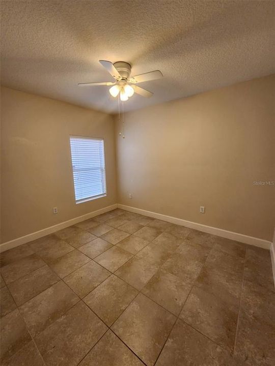 For Rent: $2,400 (4 beds, 2 baths, 1873 Square Feet)