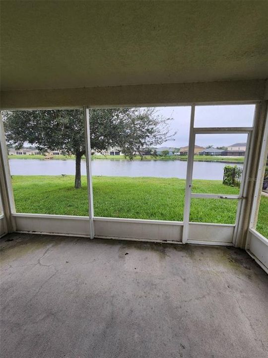 For Rent: $2,400 (4 beds, 2 baths, 1873 Square Feet)