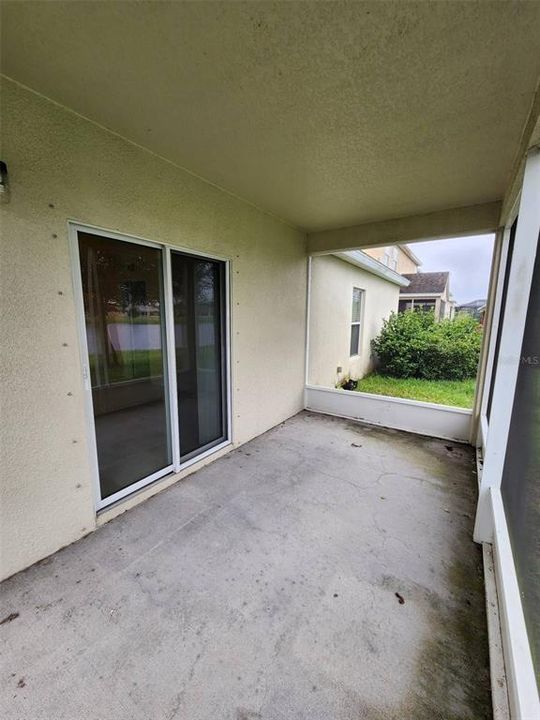 For Rent: $2,400 (4 beds, 2 baths, 1873 Square Feet)