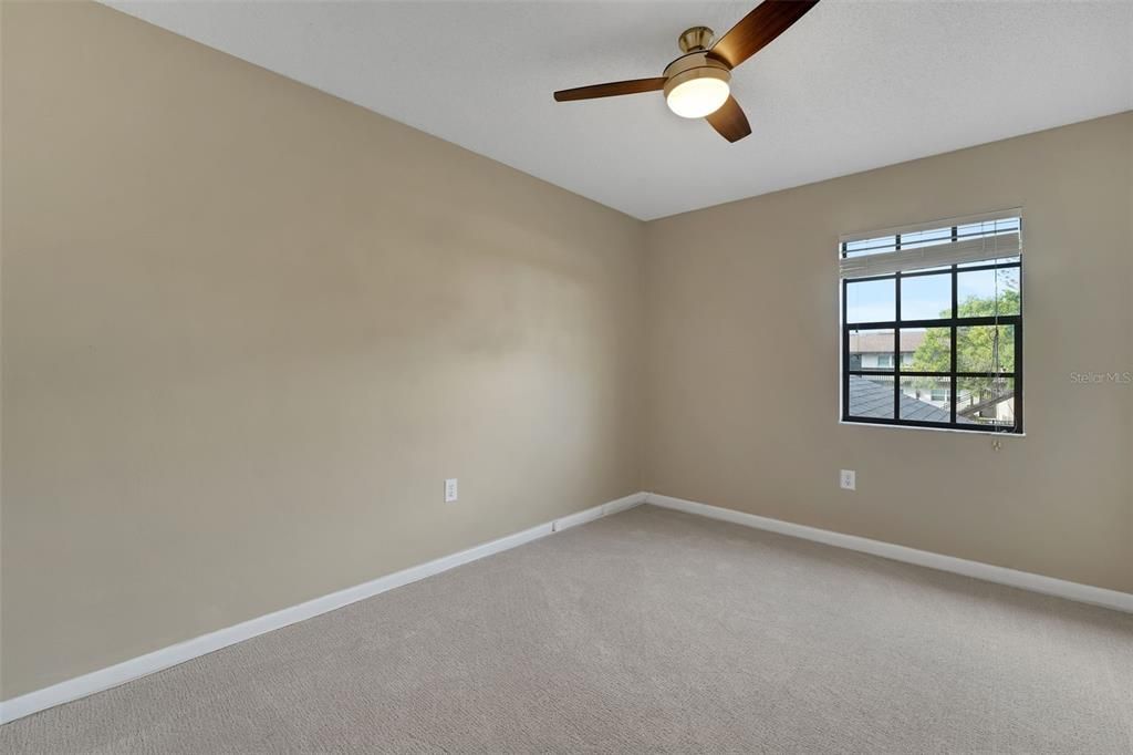 For Sale: $239,900 (3 beds, 2 baths, 1407 Square Feet)