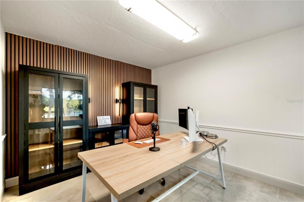 For Sale: $549,900 (3 beds, 2 baths, 1987 Square Feet)
