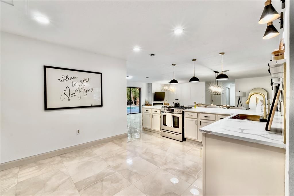 For Sale: $549,900 (3 beds, 2 baths, 1987 Square Feet)