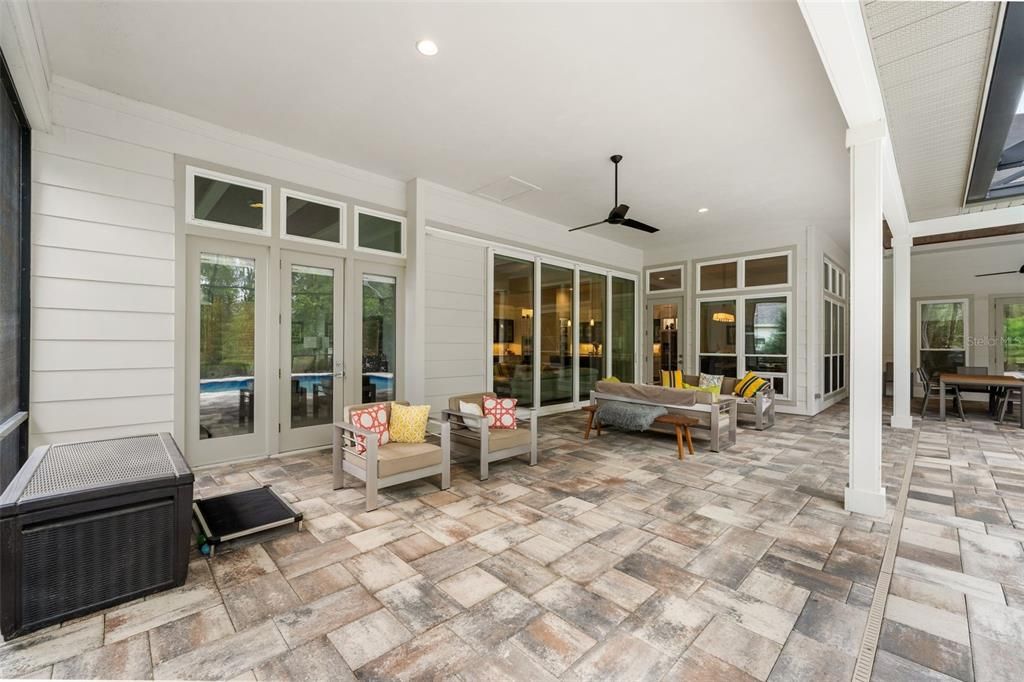 En Venta: $1,389,000 (4 camas, 4 baños, 3604 Pies cuadrados)